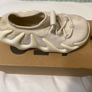 7K Yeezy 450 infants